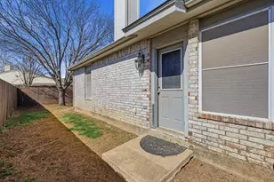 7733 Liz Ln, Watauga, TX 76148 - Photo 25