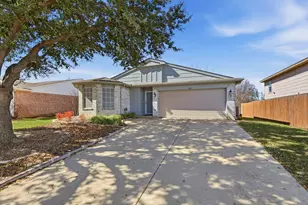 7733 Liz Ln, Watauga, TX 76148 - Photo 1