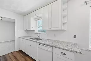 2927 Eric Ln, Farmers Branch, TX 75234 - Photo 15