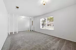 2927 Eric Ln, Farmers Branch, TX 75234 - Photo 7