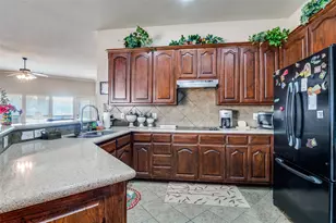 626 Saddlebrook, DeSoto, TX 75115 - Photo 9