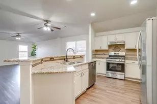 9812 Maryville Ln, Fort Worth, TX 76108 - Photo 9