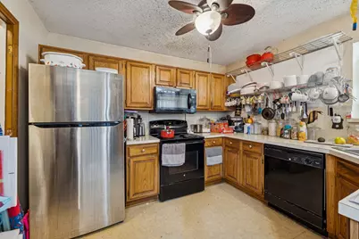 1510 Shalfont Lane, Garland, TX 75040 - Photo 9