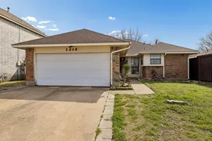 1510 Shalfont Ln, Garland, TX 75040 - Photo 1