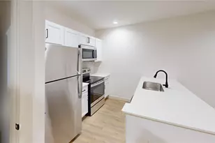 715 N Lancaster Ave, Dallas, TX 75203 - Photo 9