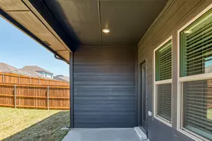 206 Berkshire Dr, Princeton, TX 75071 - Photo 21