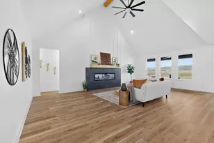 190 Co Rd 4615, Wolfe City, TX 75496 - Photo 7