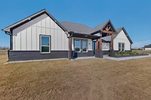 190 Co Rd 4615, Wolfe City, TX 75496 - Photo 3