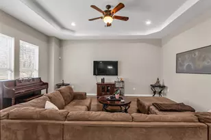 2806 Seaton Dr, Dallas, TX 75216 - Photo 17