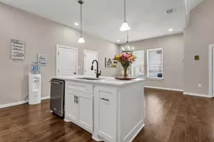 2806 Seaton Dr, Dallas, TX 75216 - Photo 7