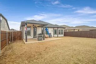 1913 Briar Hl Dr, Denton, TX 76207 - Photo 21