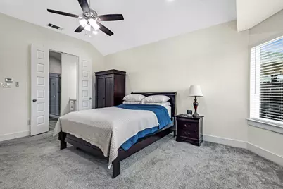 1913 Briar Hill Drive, Denton, TX 76207 - Photo 17