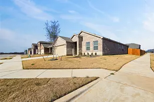 1300 Flamenco Ln, Haslet, TX 76052 - Photo 3