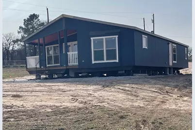 201 Farmhouse Road, Springtown, TX 76082 - Photo 1