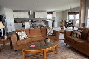 201 Farmhouse Rd, Springtown, TX 76082 - Photo 3