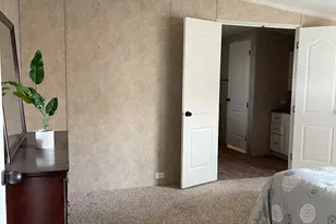 201 Farmhouse Rd, Springtown, TX 76082 - Photo 9