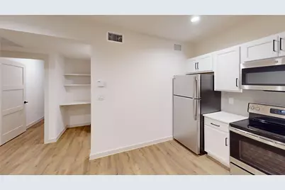 715 N Lancaster Avenue #206, Dallas, TX 75203 - Photo 13