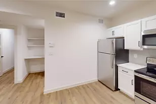 715 N Lancaster Ave, Dallas, TX 75203 - Photo 13