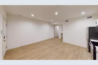 715 N Lancaster Avenue #206, Dallas, TX 75203 - Photo 15