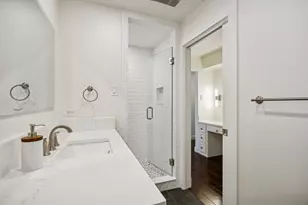 10147 Mapleridge Dr, Dallas, TX 75238 - Photo 17