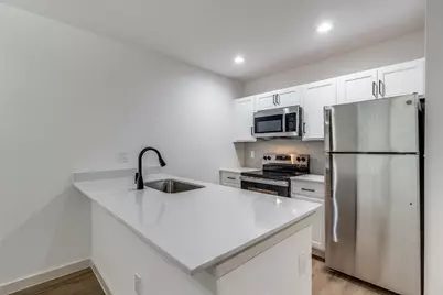 715 N Lancaster Avenue #210, Dallas, TX 75203 - Photo 3