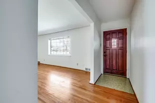 11062 Milhof Dr, Dallas, TX 75228 - Photo 3