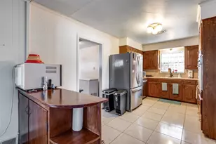 11062 Milhof Dr, Dallas, TX 75228 - Photo 11