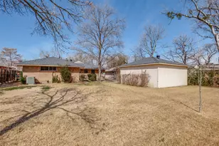 11062 Milhof Dr, Dallas, TX 75228 - Photo 25