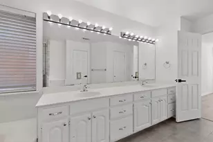 714 Ashbrook Ct, Euless, TX 76039 - Photo 19