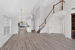 714 Ashbrook Ct, Euless, TX 76039 - Photo 7