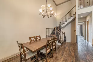 575 Rockingham Dr, Irving, TX 75063 - Photo 11