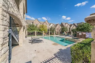 575 Rockingham Dr, Irving, TX 75063 - Photo 5