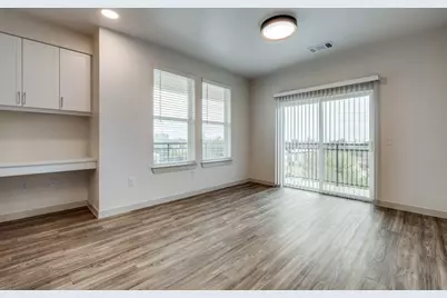 624 N Lancaster Avenue #106, Dallas, TX 75203 - Photo 9