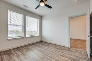 624 N Lancaster Ave, Dallas, TX 75203 - Photo 5