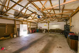 1120 Pine St, Waskom, TX 75692 - Photo 13