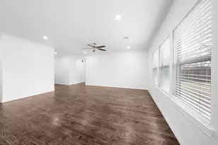 810 N Walnut St, Sherman, TX 75090 - Photo 9