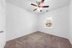 810 N Walnut St, Sherman, TX 75090 - Photo 17