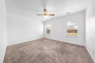 810 N Walnut St, Sherman, TX 75090 - Photo 13