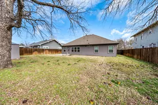 810 N Walnut St, Sherman, TX 75090 - Photo 25