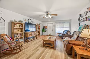 110 Blakeney, Stephenville, TX 76401 - Photo 5