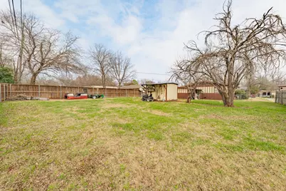 110 Blakeney, Stephenville, TX 76401 - Photo 23