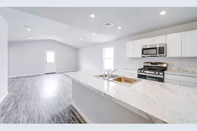 362 Azalea Trail, Granbury, TX 76048 - Photo 5