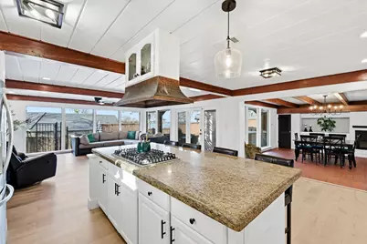 6 Horseshoe Drive, Highland Village, TX 75077 - Photo 5