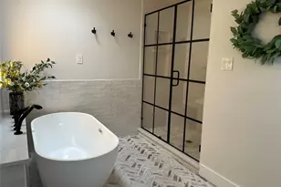 6 Horseshoe Dr, Highland Village, TX 75077 - Photo 3