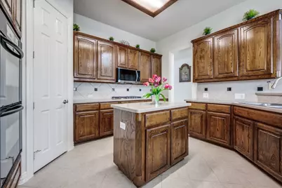 4120 Abgail Drive, Highland Village, TX 75077 - Photo 9