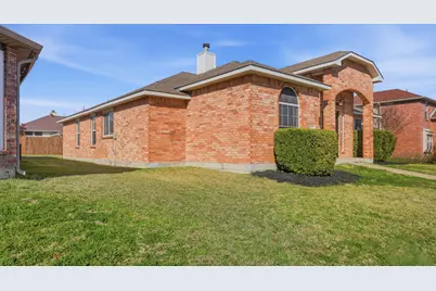 1107 Wayne Avenue, Duncanville, TX 75137 - Photo 3