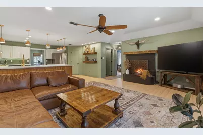 945 Lake Ridge Drive, Azle, TX 76020 - Photo 11