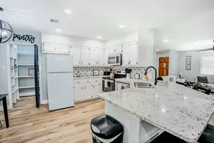 364 Melrose Dr, Woodway, TX 76712 - Photo 7