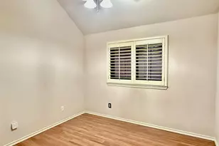 1737 Flowers Dr, Carrollton, TX 75007 - Photo 13