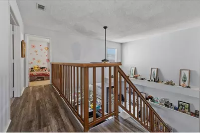 315 Stoneledge Drive, Irving, TX 75063 - Photo 21